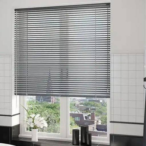 ستائر رول بالرياض 