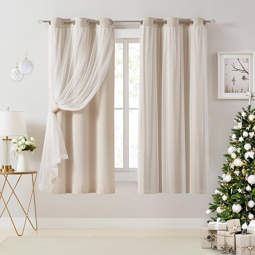 ديكورات الستائر الحديثه